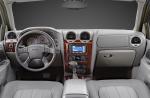 GMC Envoy 2002 года